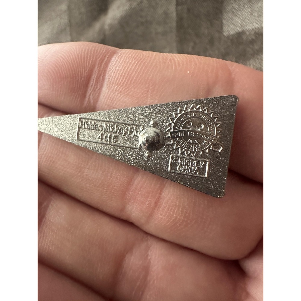 Disney Parks Hidden Mickey Walt Disney World Yellow Pennant Pin 2012 4 Of 5 - Picture 4 of 6